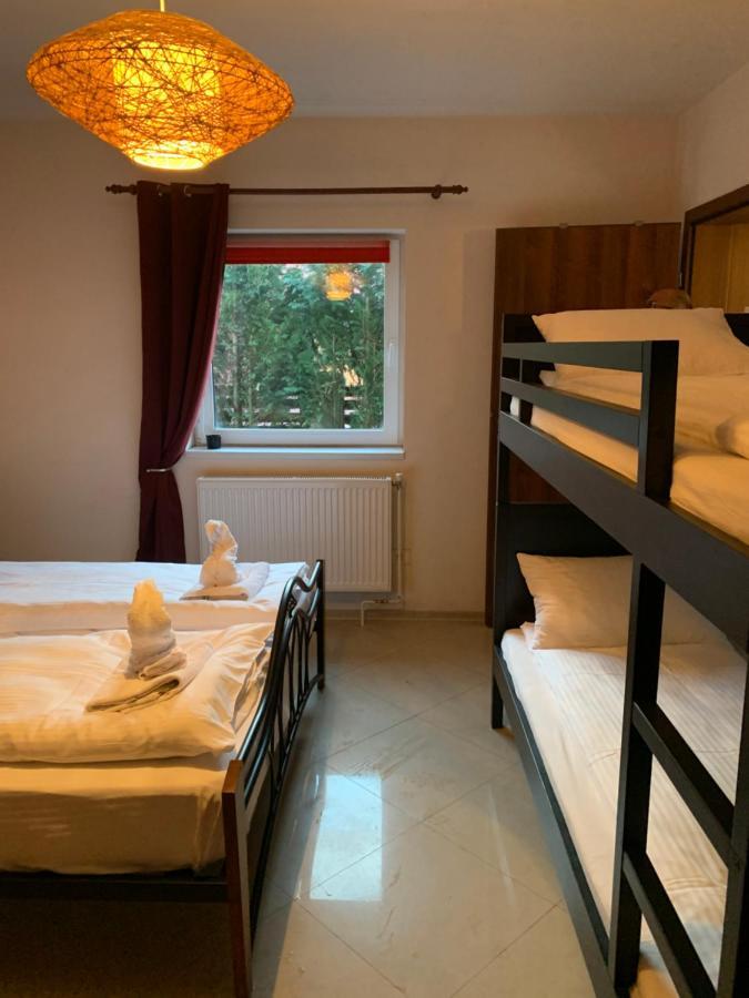 Dorf Haus Valiug Ξενοδοχείο Εξωτερικό φωτογραφία
