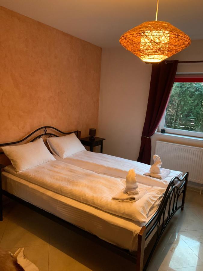 Dorf Haus Valiug Ξενοδοχείο Εξωτερικό φωτογραφία